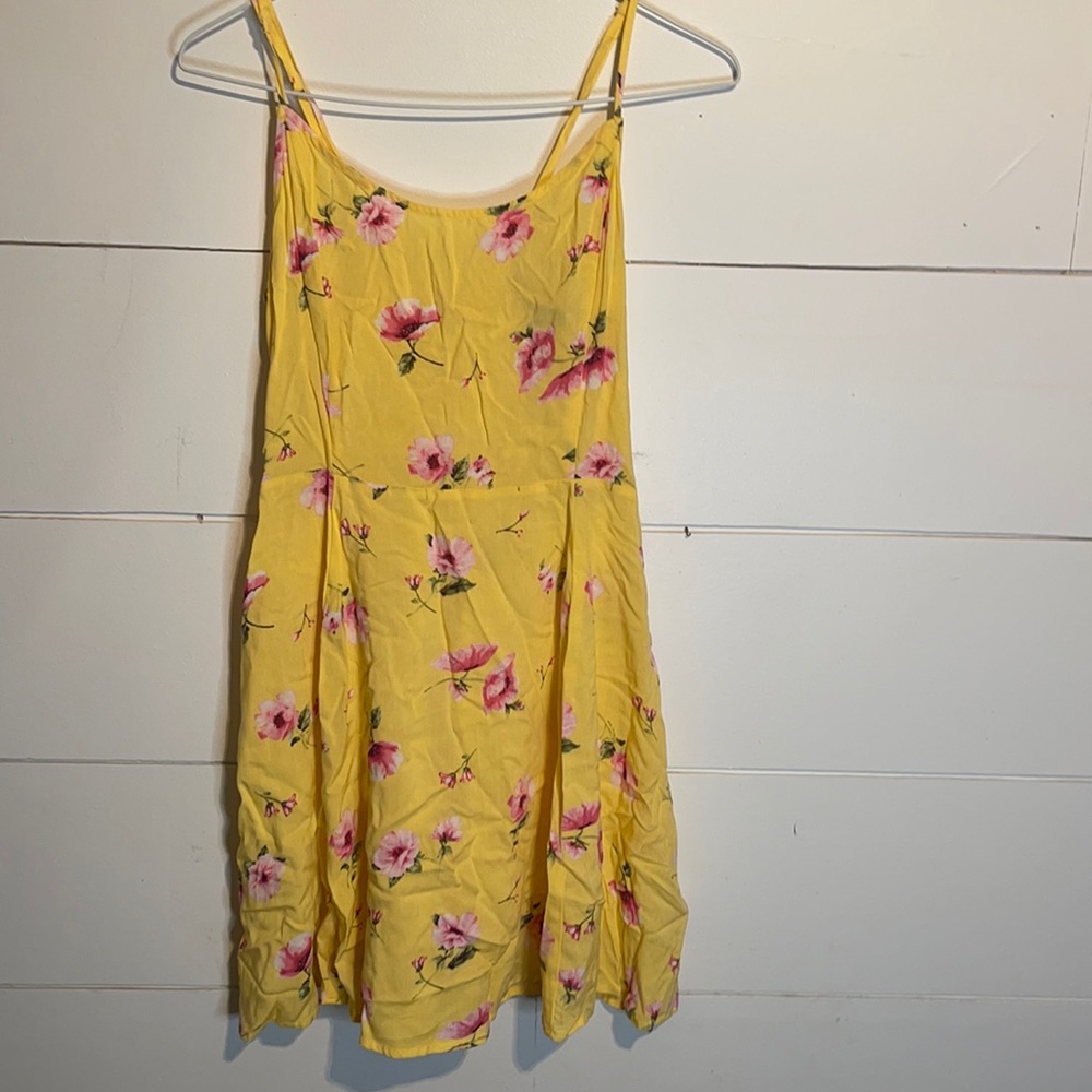 Yellow Floral Spaghetti Strap Sundress S Forever 21